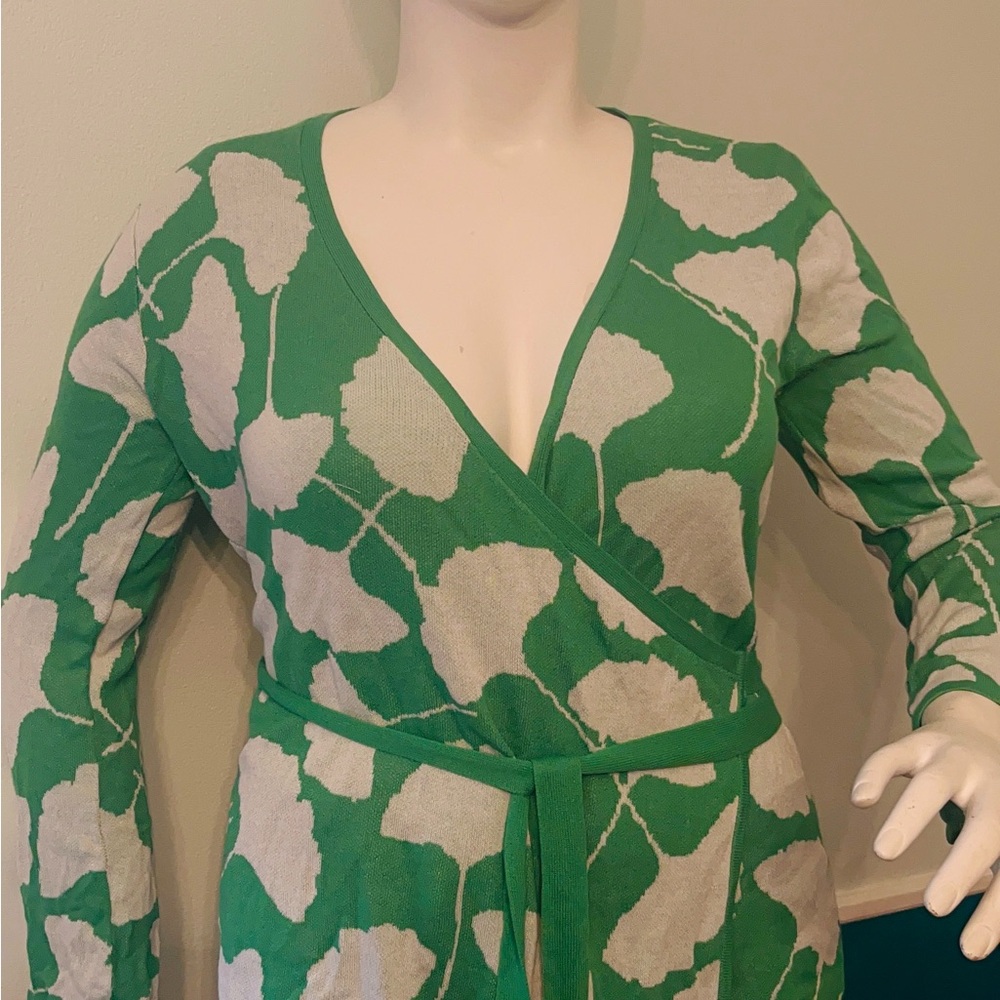 Diane Von Furstenberg Green Knit Cardigan Set with Cream Leaf Motif